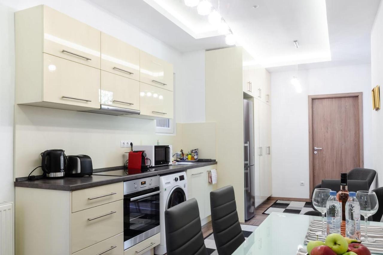 3 En Suit Bedroom Flat In The Main Centre For 6Ppl, 3Bdr,3Bthr,Ac Budapest Exterior foto